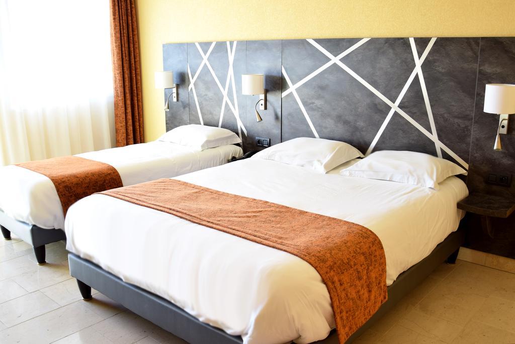 Logis Des Sources Hotel Creney-pres-Troyes Bagian luar foto
