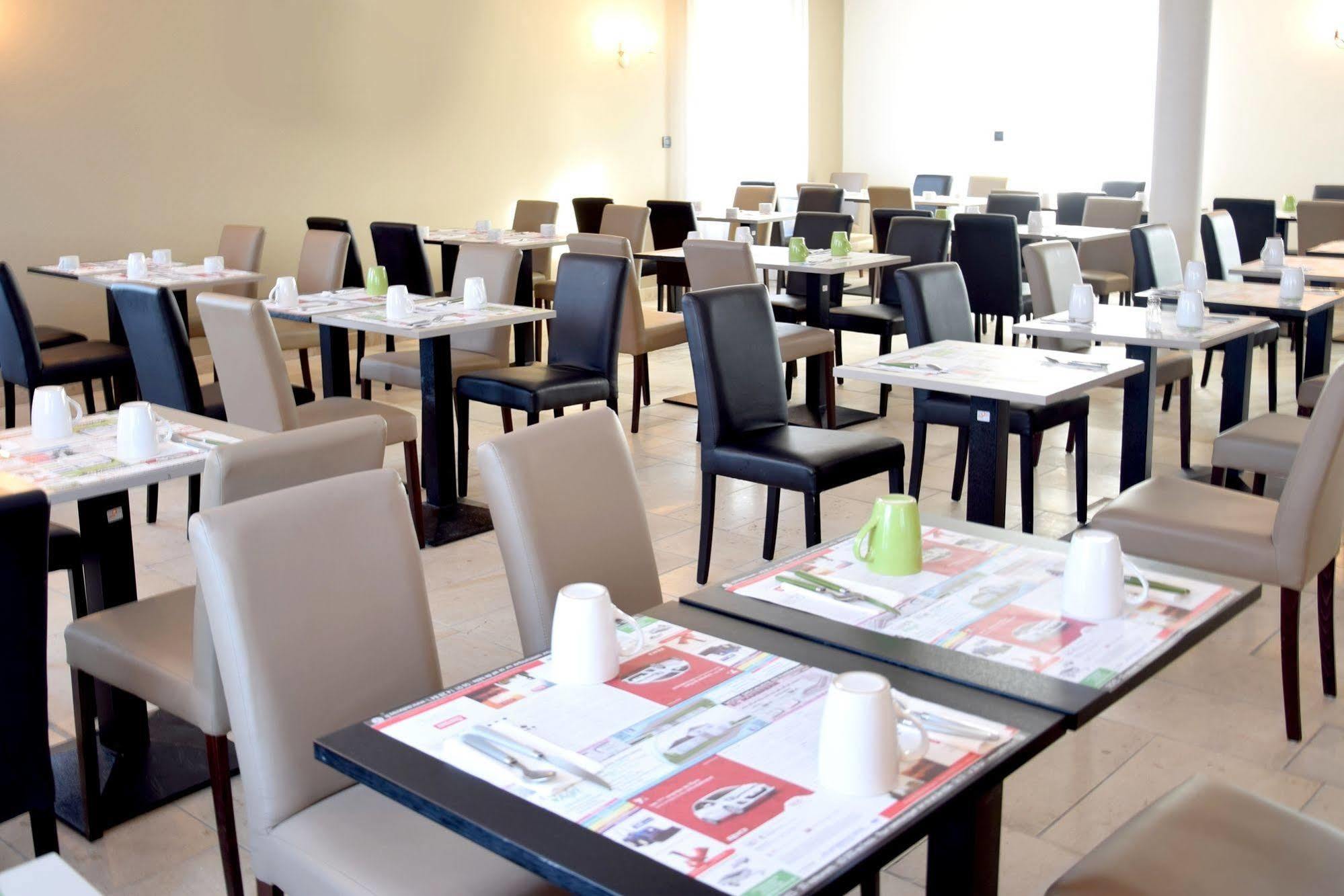 Logis Des Sources Hotel Creney-pres-Troyes Bagian luar foto