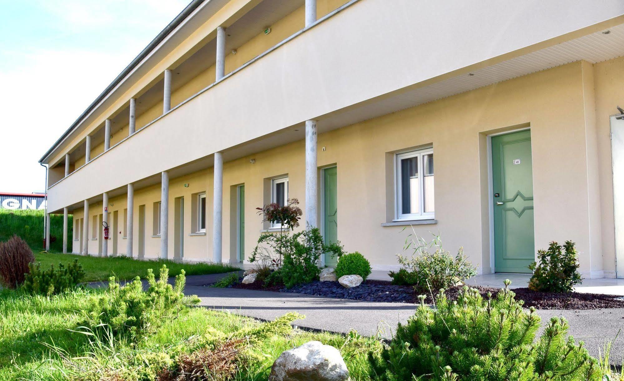 Logis Des Sources Hotel Creney-pres-Troyes Bagian luar foto